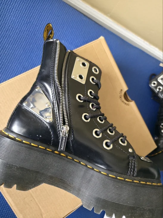 RARE Dr. Martens Black Leather Jadon Max Rebel Boots - Picture 8 of 9